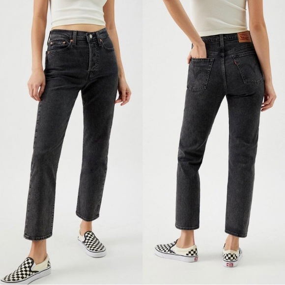 Levi's Denim - 🌟Host Pick🌟Levi’s Wedgie Icon Fit Straight Button Fly Denim Jean